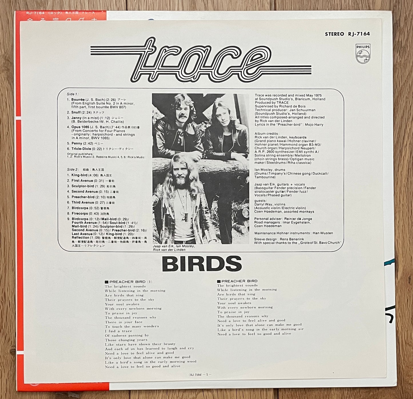 Trace “Birds” (1975)