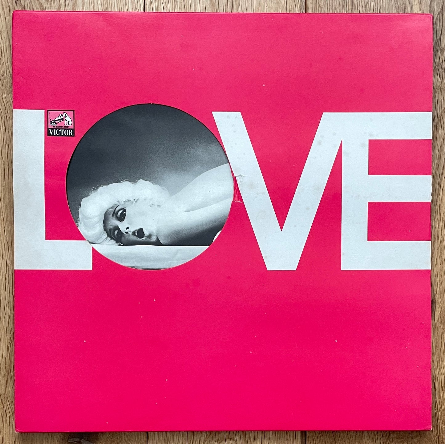 LOVE (1971)