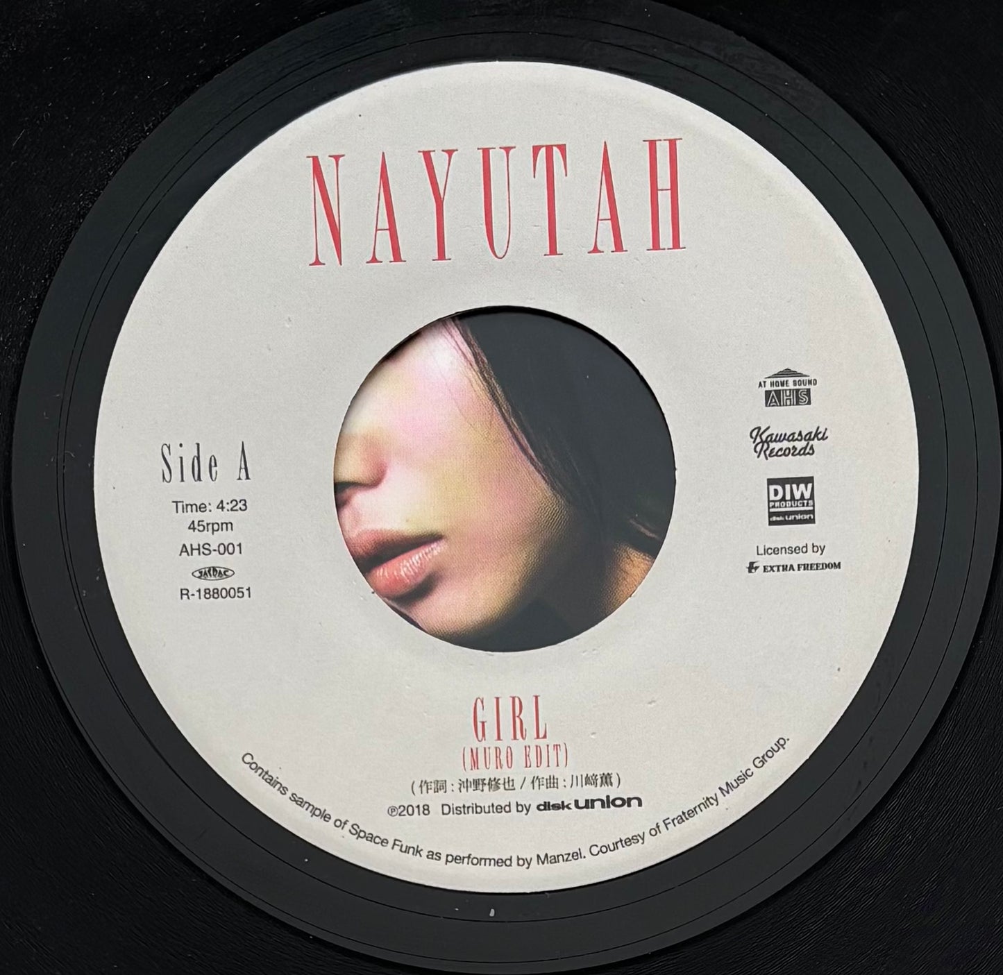 Nayutah “Girl” (Muro edit) c/w “見知らぬ街” (Ryuhei The Man edit) 2018